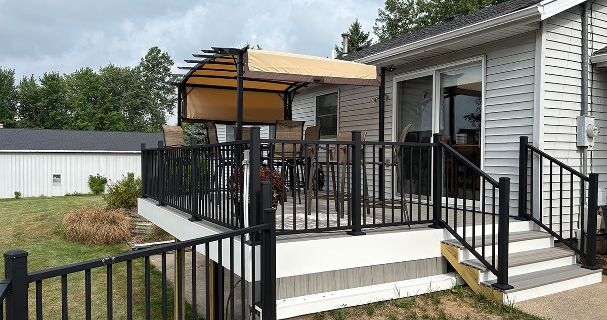 Wood Deck Builder in Grand Rapids, MI - Construction Kings LLC